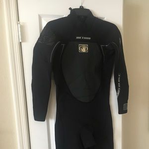 🎁Black men's medium full length wet suit